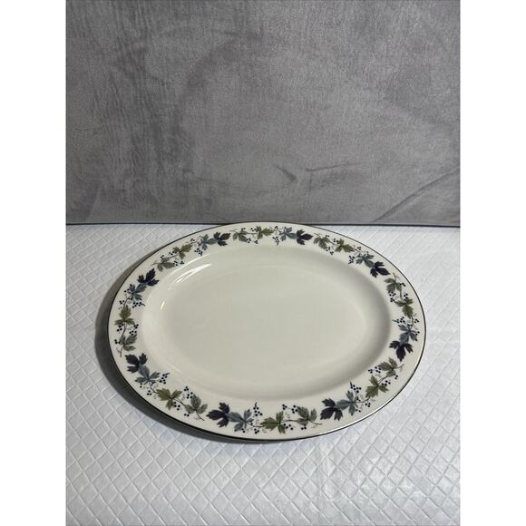 Royal Doulton Other - ROYAL DOULTON Burgundy Oval Serving Platter*VTG England*Gray Green Leaves Grapes